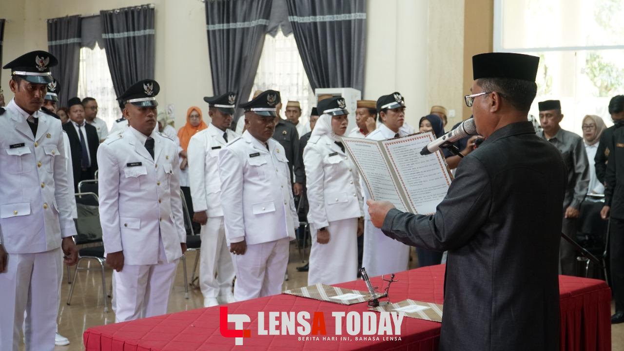 Lantik 22 Kepala Desa, Ini Harapan Bupati Thariq Modanggu