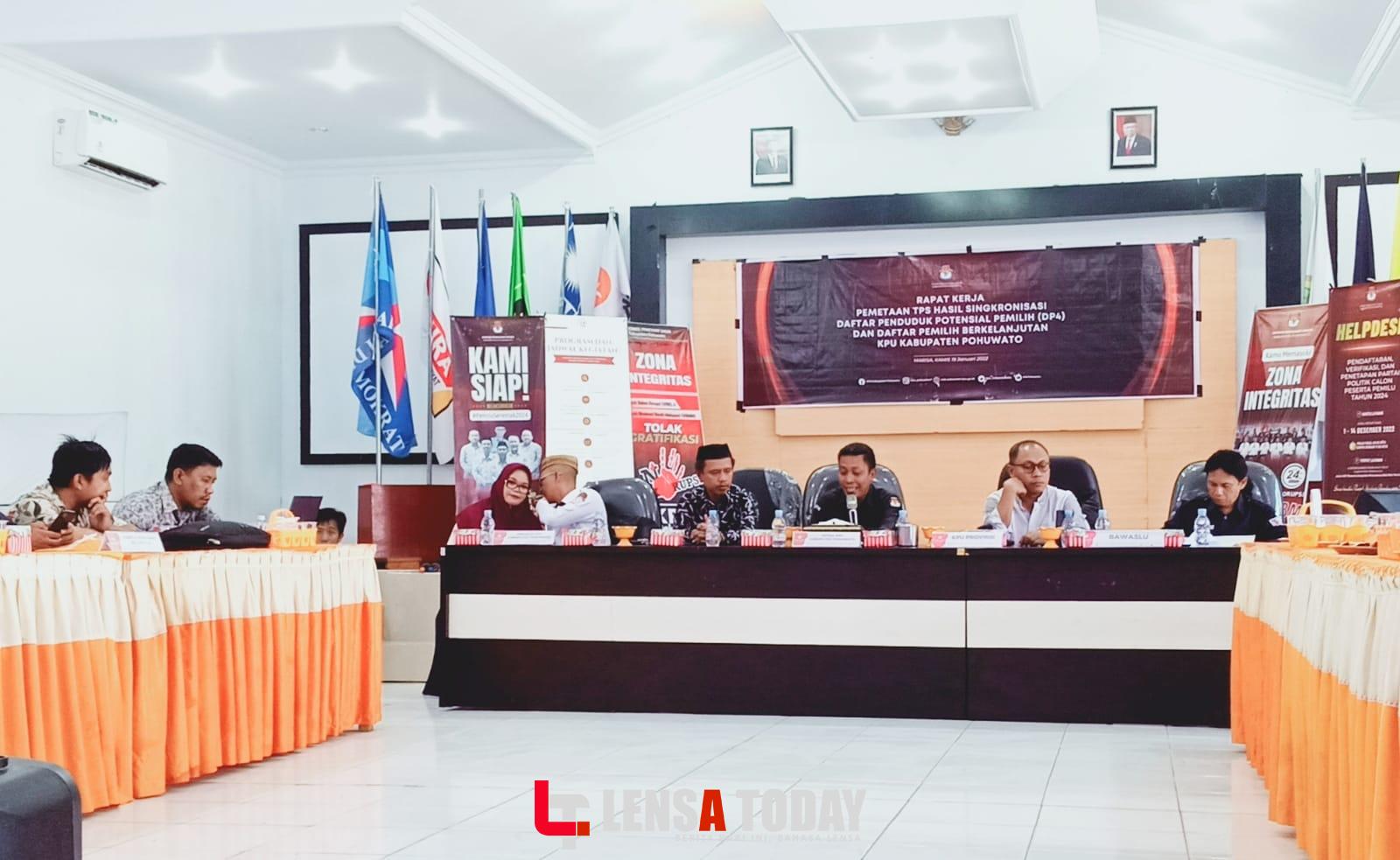 KPU Pohuwato Lakukan Pemetaan TPS Hasil DP4 Dari Daftar Pemilih Berkelanjutan