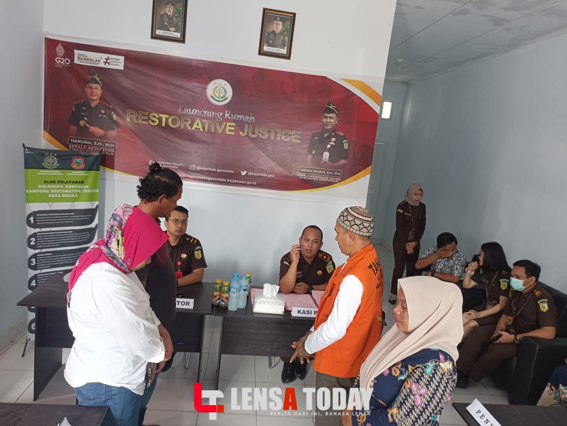 Kejari Kabgor Gelar RJ Atas Penikaman di Desa Botumoputi