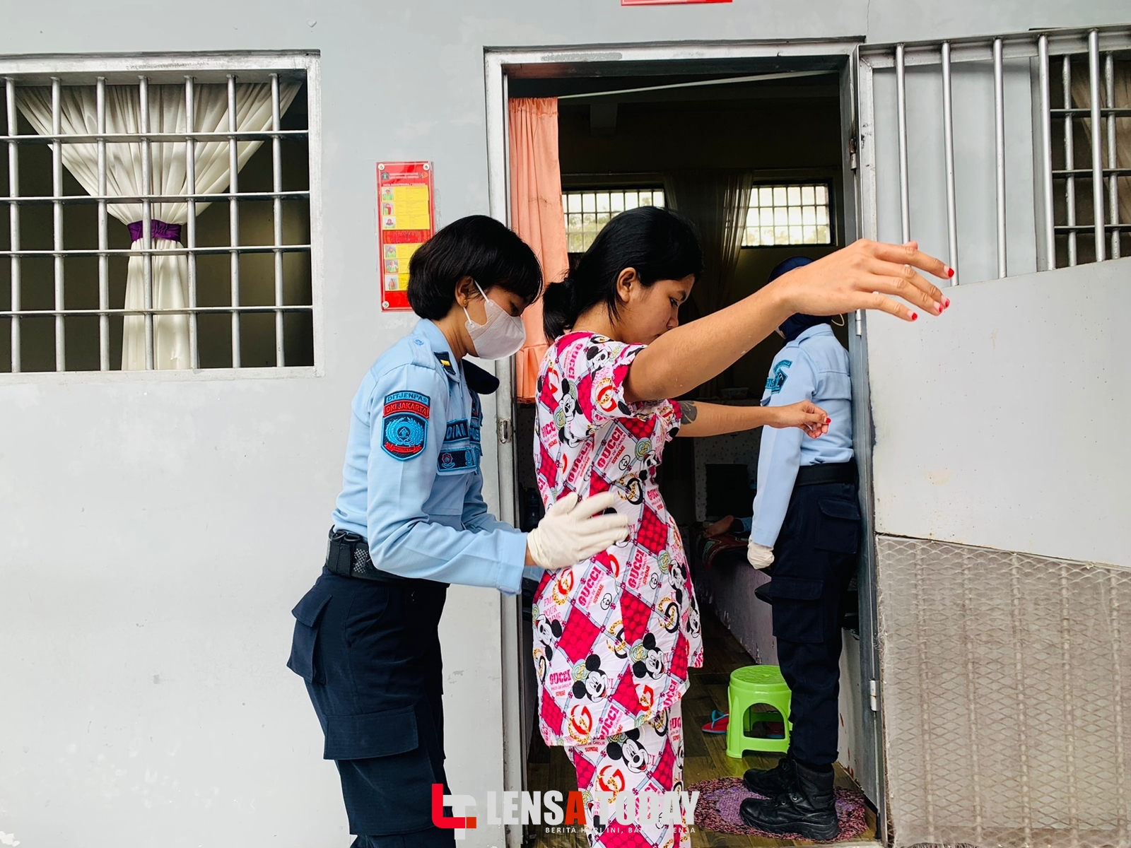 Cegah Gangguan Kamtib, Lapas Perempuan Gorontalo Geledah Bilik Hunian Warga Binaan