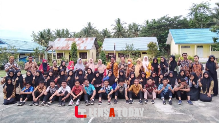 Pani Gold Projek Beri Peluang Kejurusan Bagi Para Siswa SMKN 1 Dengilo