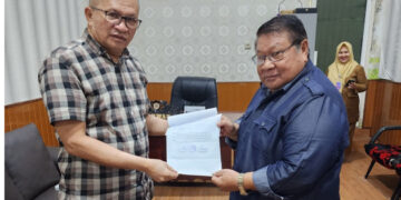 Datangi DPRD Secara Resmi, Ludin Olii Minta Suratnya Dibacakan Pada Paripurna Pekan Mendatang