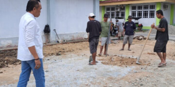 Tinjau Pembangunan Station Of Food Bus, Ini Kata Dr. Moh. Rolli Paramata 