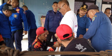 Begini Aksi Heroik Kasat Nikson Pakaya Pada Pelatihan Dasar Penyelamatan Kebakaran 