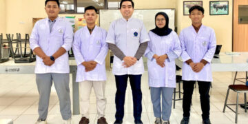 Temuan Baru, 4 Mahasiswa Poliklinik Negeri Jember Sulap Tulang Ayam Jadi Kalsium Pangan