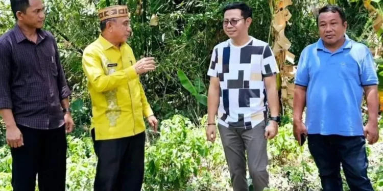 Anggota DPRD Gorontalo Utara Tinjau Pembangunan Infrastruktur Hingga ke Desa
