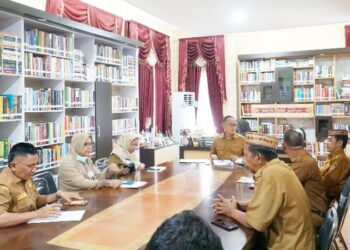 Bupati Gorut Adakan Pertemuan Penting Dengan Pimpinan OPD Terkait Penanggulangan Kemiskinan Ekstrem