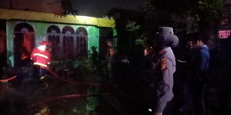 3 Unit Rumah di Bangkinang Kota Hangus Dilalap Sijago Merah