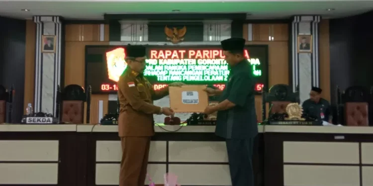 DPRD Gorut Gelar Paripurna Pembicaraan Tingkat I RAPBD Tahun 2024