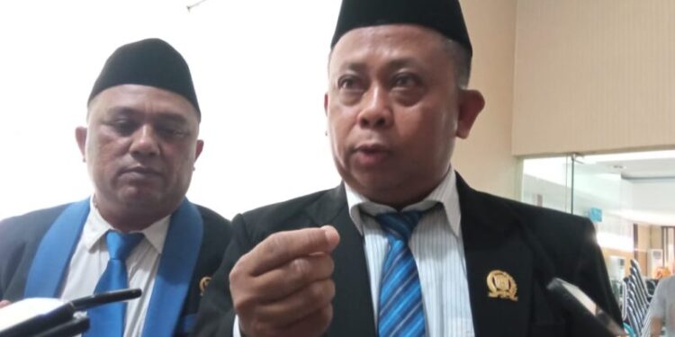 DPRD dan Pemda Gorut Komitmen Selesaikan Ranperda Pajak dan Retribusi