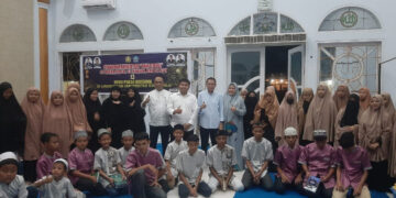 Momentum Milad Prof. RA Ke 60, UG Gelar Doa Syukuran Bersama Anak-Anak Panti Asuhan
