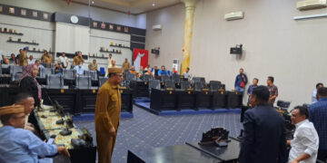 Miris, Rapat Perdana Pansus Keuangan, Ketua TAPD Tak Bisa Jawab Pertanyaan