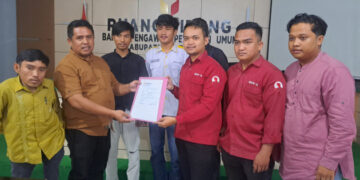 Datangi Bawaslu Kabgor, BEM Gorontalo Laporkan Oknum ASN Terkait Dugaan Pelanggaran Kode Etik ASN