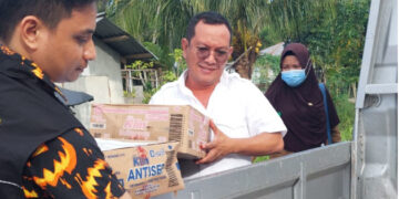 Peduli Bencana, IDI Kabgor Serahkan Bantuan Kepada Para Korban Banjir