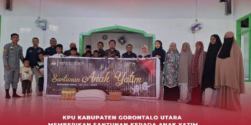 KPU Gorut Salurkan Santunan Ke Anak Yatim, Tindak Kepedulian pada Generasi Muda
