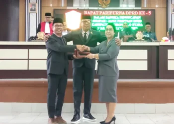 Ridwan Riko Arbie Dilantik jadi Pimpinan DPRD Gorut