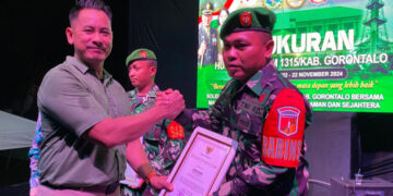 Momen Peringatan Hut Kodim 1315/Kabupaten Gorontalo yang Ke-2, Dandim Beri Penghargaan Babinsa Terbaik