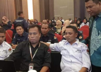 Ikuti Bimtek Penggunaan Aplikasi SIREKAP, Usman Dunda Ajak KPPS Rubah Mindset