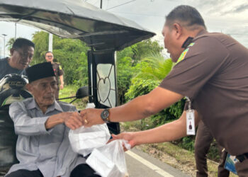 Usai Gelar Pasar Murah, Kejari Gorontalo Utara Terus Tunjukkan Kepedulian Kepada Sesama