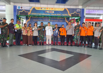 Pemerintah Terapkan Kebijakan Penurunan Tarif Tiket Pesawat Selama Angkutan Lebaran 2025