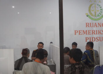 Kejari Kabupaten Gorontalo Terima Tahap II Perkara Korupsi Proyek Jalan Samaun Pulubuhu – Bolihuangga, Enam Tersangka Resmi Diserahkan