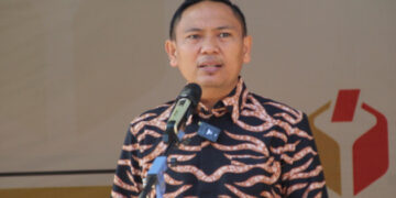 Wahyudin Akili : Wisuda UG Bukti Konsistensi dan Komitmen dalam Mencetak Generasi Unggul