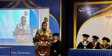 Rachmat Gobel Hadiri Wisuda Universitas Darma Persada : Lulusan Hari Ini Adalah Pemimpin Masa Depan