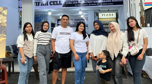 Afifah Cell Resmi Grand Opening di Limboto