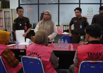 Kejari Kabgor Terima Pelimpahan Tersangka Korupsi Kredit BRI Sukamakmur, Tiga Orang Resmi Ditahan