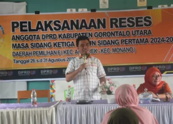 Windra Lagarusu Berkomitmen Perjuangkan Fasilitas Sekolah Layak