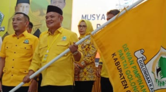 Bangun Karier Dari 1998, Partai Kuning Kini di Pundak Iskandar Mangopa