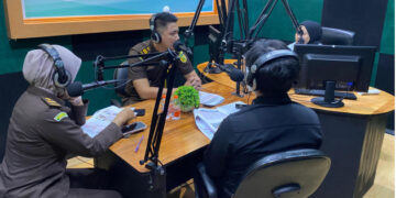 Kejari Kabupaten Gorontalo Gelar Siaran Khusus HARKODIA 2025 di Radio Insania