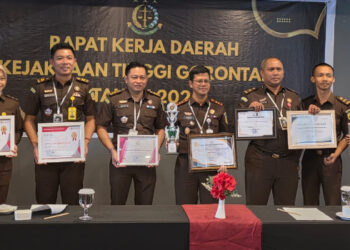 Kejari Kabgor Guncang Rakerda 2025, Pecahkan Rekor Penghargaan Terbanyak Se-Kejati Gorontalo