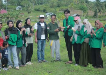 Mahasiswa IAIN Sultan Amai Gorontalo Dukung Program “Mopomulo” di Desa Bulalo