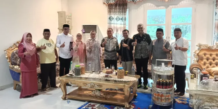 Open House Lebaran, DPRD dan Pemda Gorontalo Utara Perkuat Kekompakan