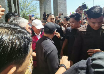Dana Hibah KONI Makan Korban, 4 TSK Digiring ke Mobil Hijau Kejaksaan